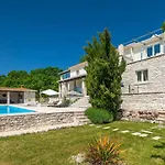 Vila Barbara