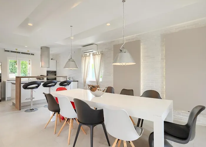 Barbara Vila Vizinada