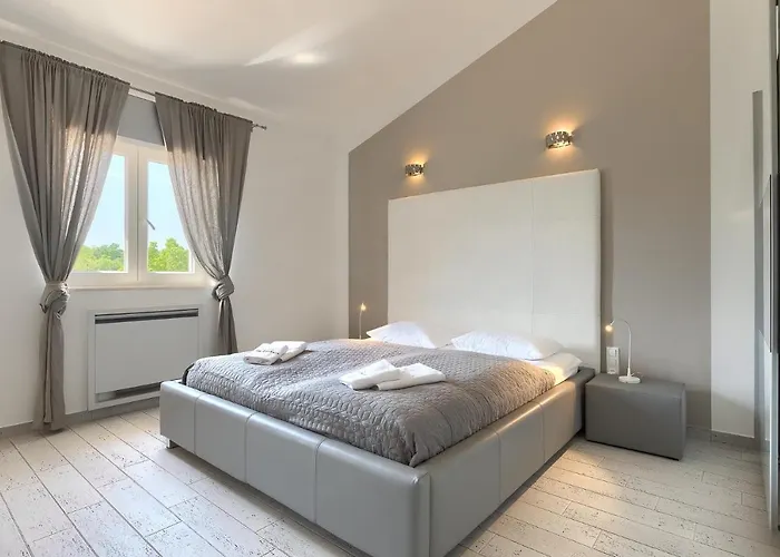 Vila Barbara Vizinada